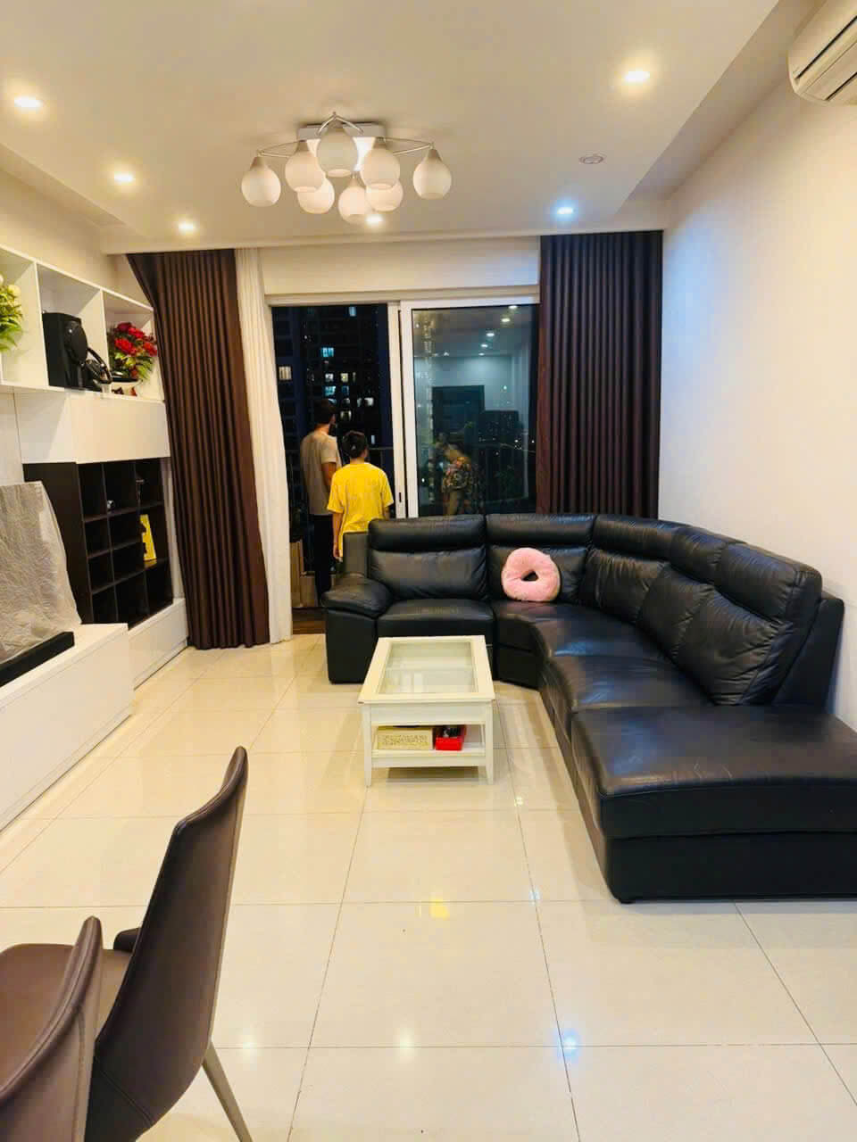 Cho thuê 2 Phòng ngủ Vista Verde diện tích lớn