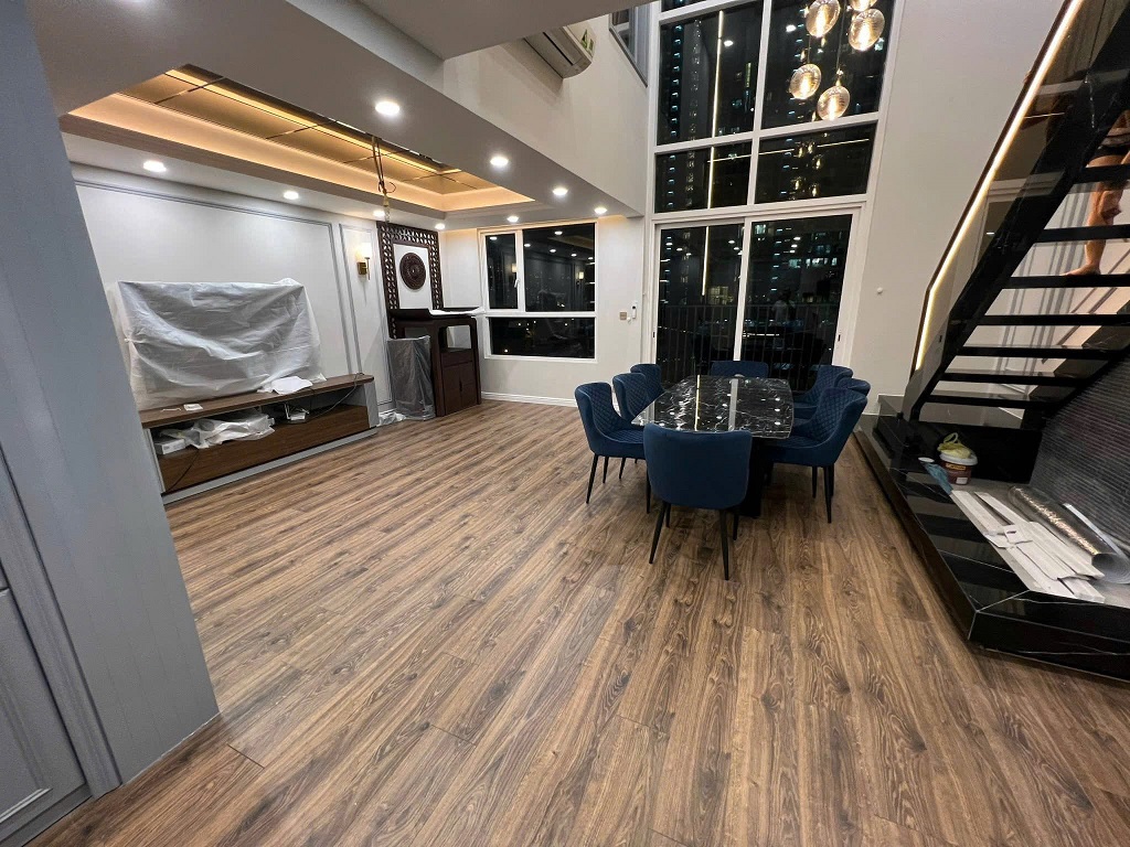 giá bán 4 phòng ngủ duplex Vista Verde